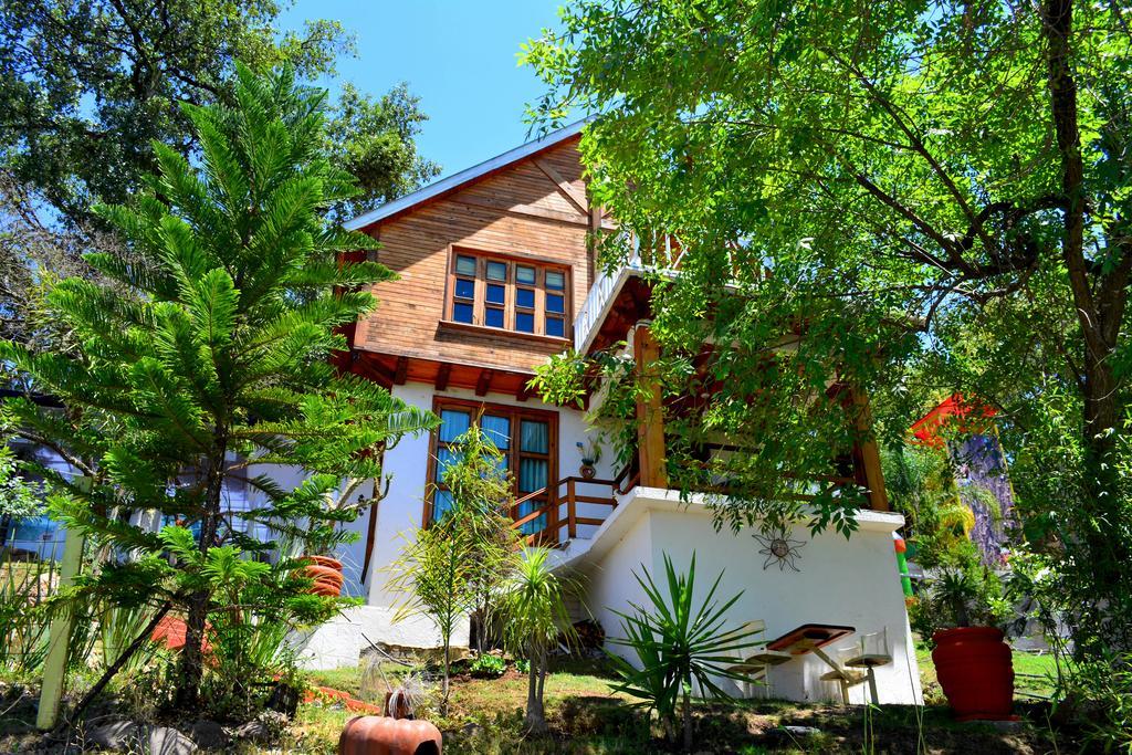 Cabanas El Chalet Morelia Exterior foto
