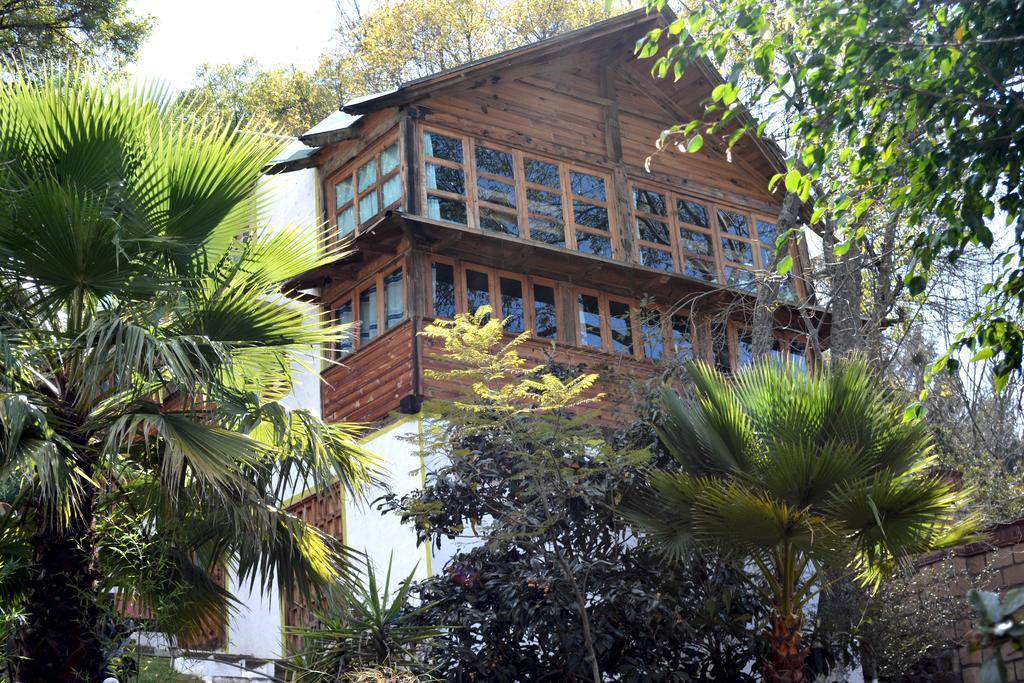 Cabanas El Chalet Morelia Exterior foto